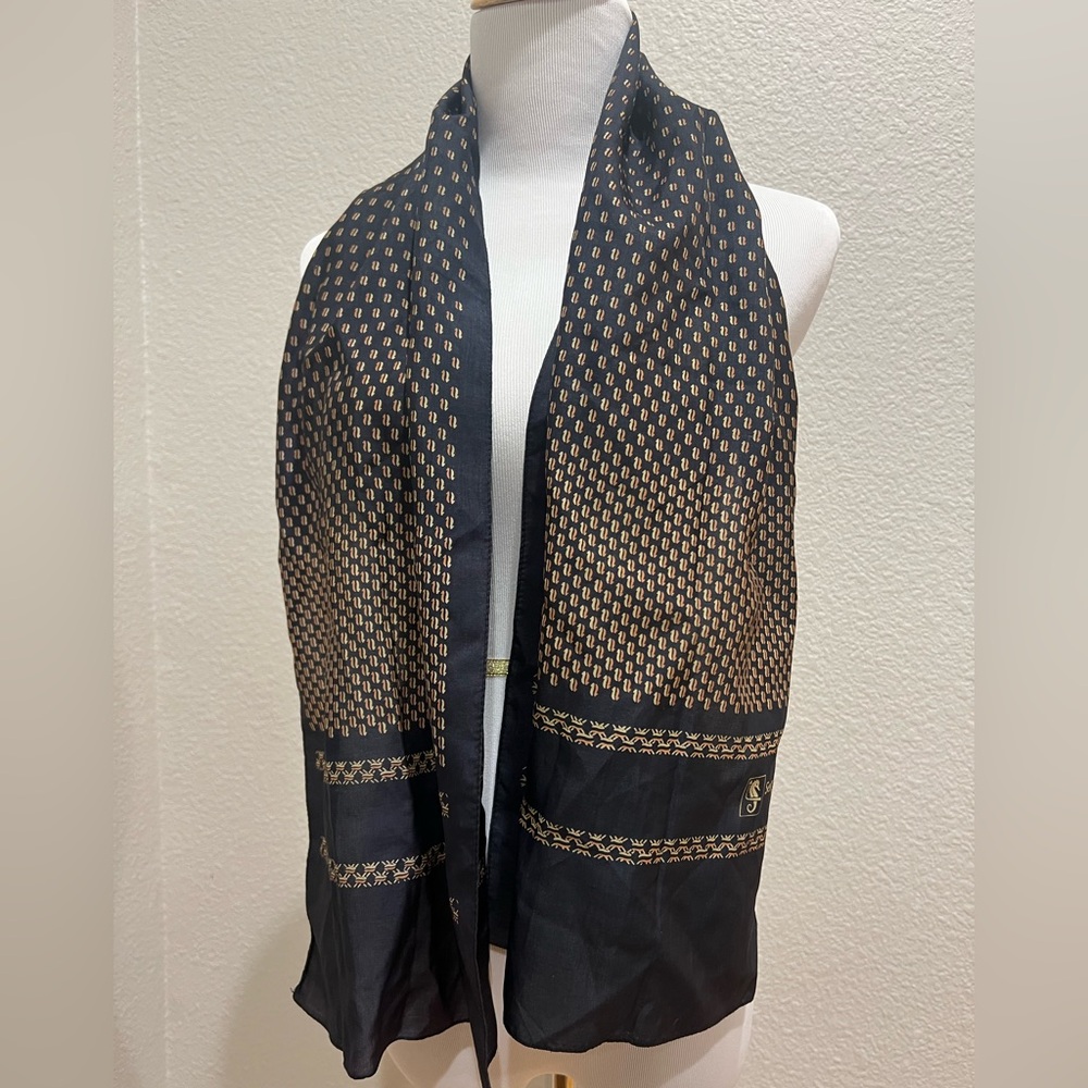 Serge Nancel Paris Black Pattern Scarf